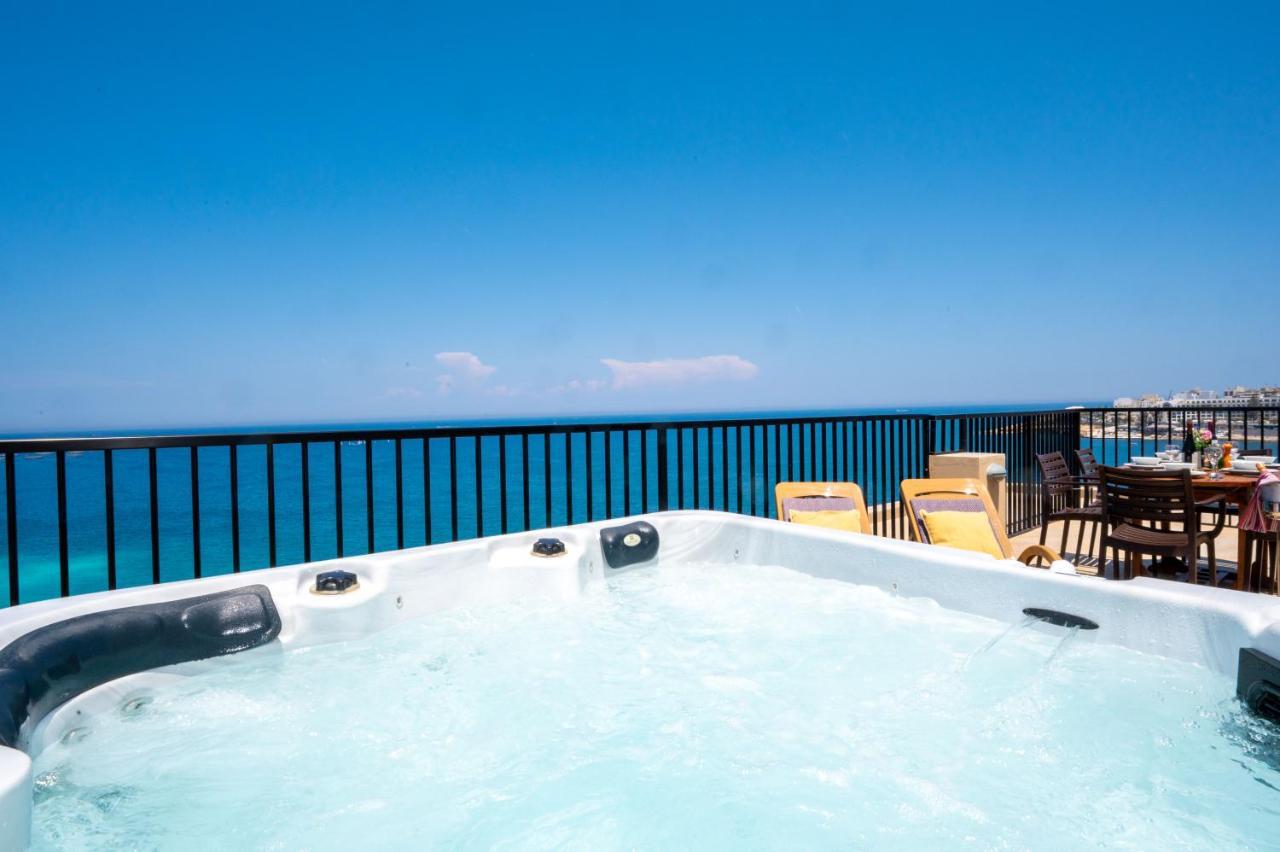 Ferienwohnung Islet Promenade Seafront Penthouse With Breathtaking Seaviews And Private Hot Tub On The Large Terrace By Getawaysmalta St. Paul's Bay Exterior foto
